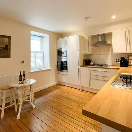 The Old Auction Rooms, Lot 3 * Whitby
